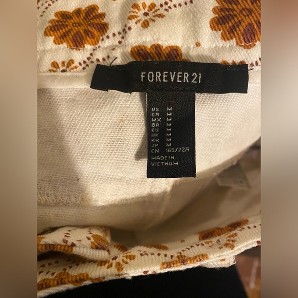 Forever 21 Skirt - Picture 3 of 3